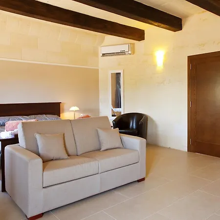 Holiday home Girgentina